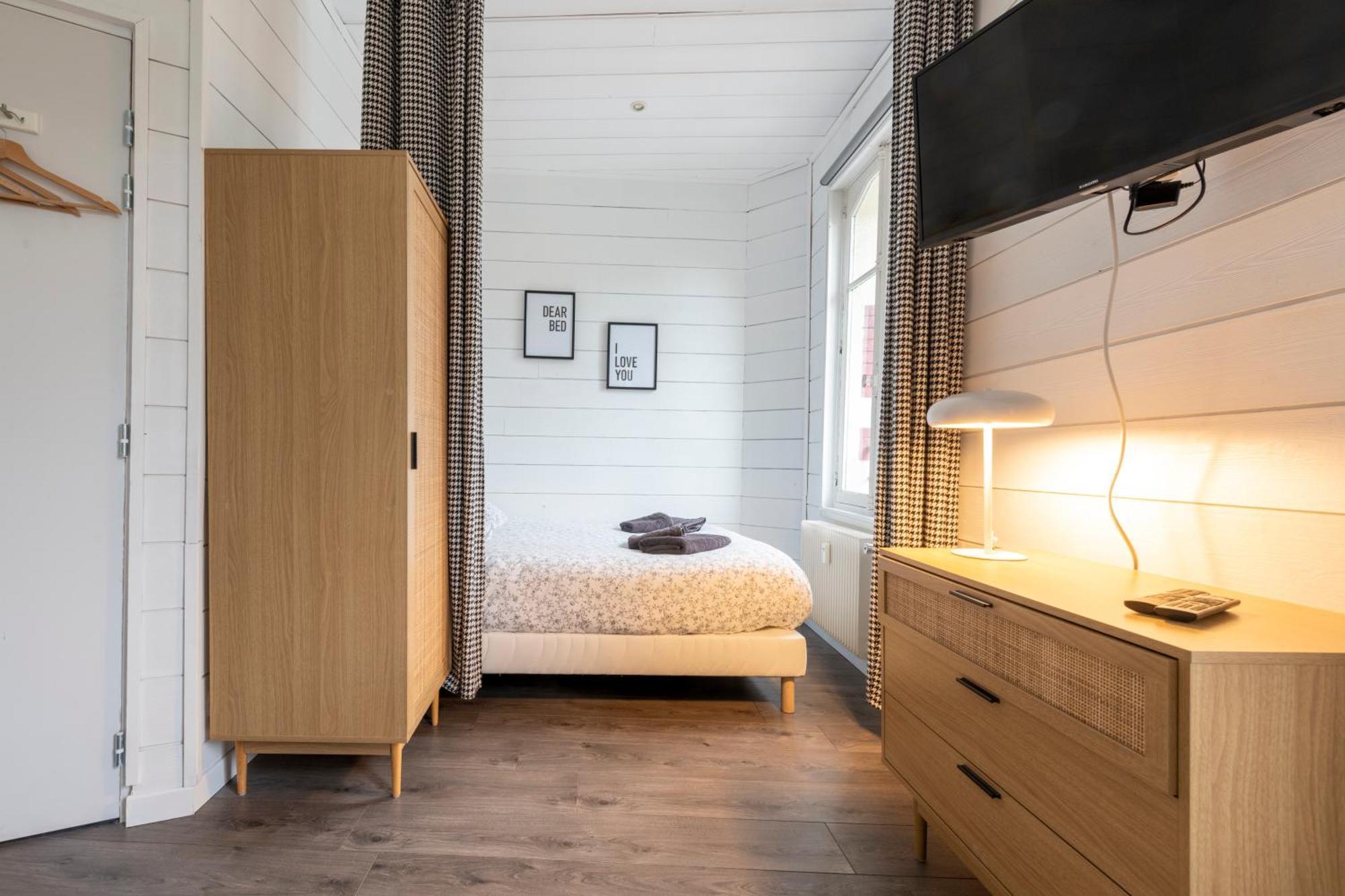 Appartement Joli Plein Centre Proche Avec Wi-fi